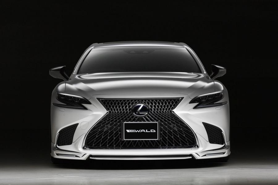  Lexus LS500h Executive Line by Wald 2018 года  (фото 18 из 23)